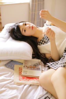 《丰满的女邻居》韩国